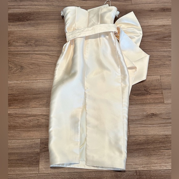 NWT! Lorena Convertible Bow Bridal Wedding Dress Size 2 - Picture 11 of 16